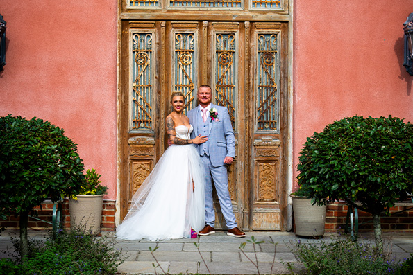 Mollie and Andrew's wedding photography by Confetti Chasers