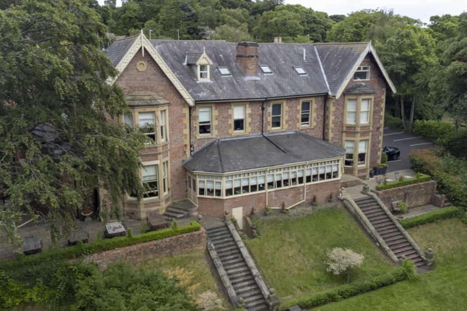Eslington Villa