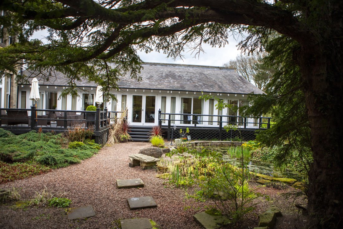 Wedding photography at Horton Grange by Confetti Chasers