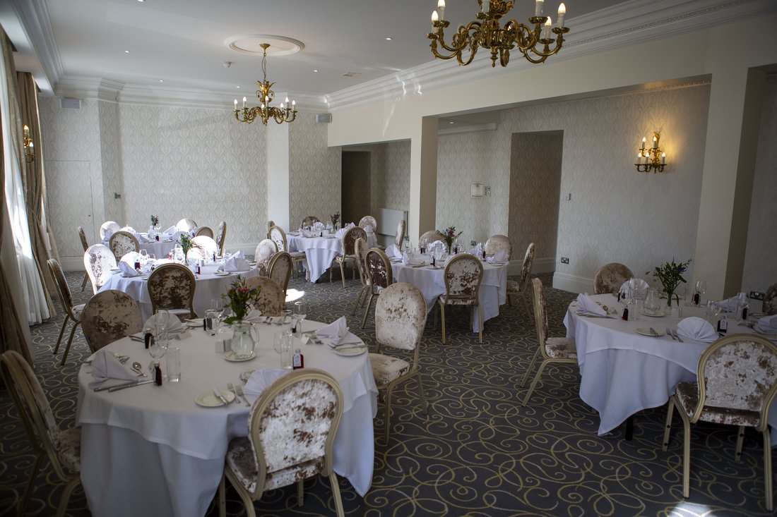 Wedding photography at North Tyneside Registrars by Confetti Chasers